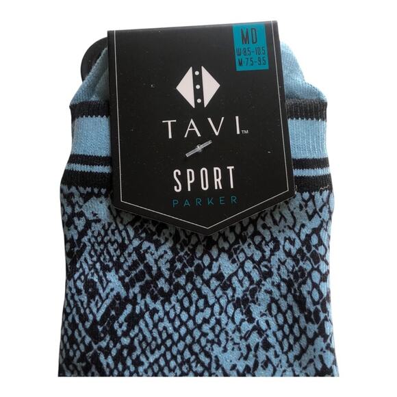 Tavi Noir NIP Parker Ultra Light Thin Fit No Show Sport Sock Racer Blue Small - Picture 6 of 10